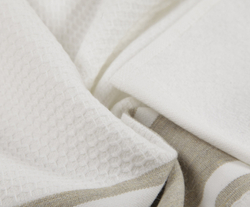 Полотенце 100х150 Luxberry Honey белое