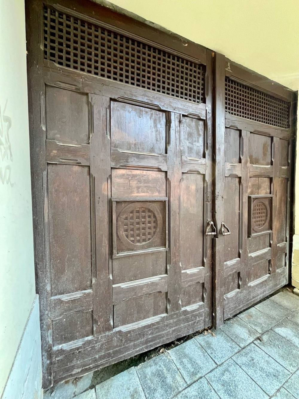 "Школьная улица: экскурсия по старой слободе"- пешеходная групповая экскурсия по Москве.