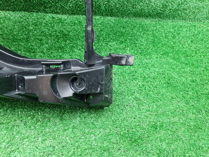 Кронштейн перед. бампера BMW X5 G05 18-23 M-paket