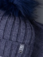 Шапка для мальчика зимняя вязаная и снуд