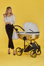 Детская универсальная коляска Adamex Chantal STAR - 104 DeLuxe (100% Экокожа) (2в1)