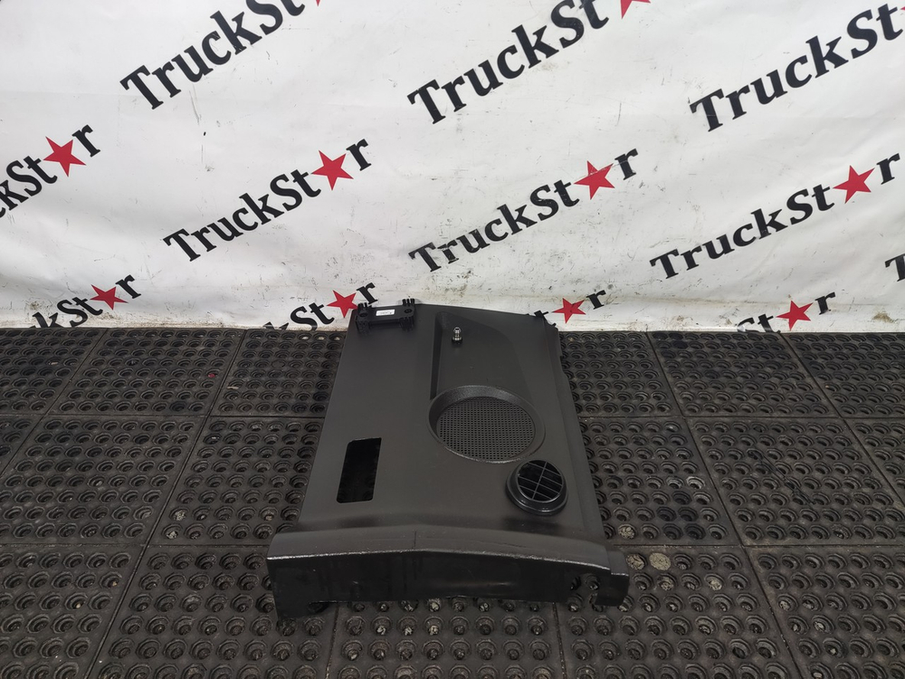 Накладка инструментального ящика 2023г