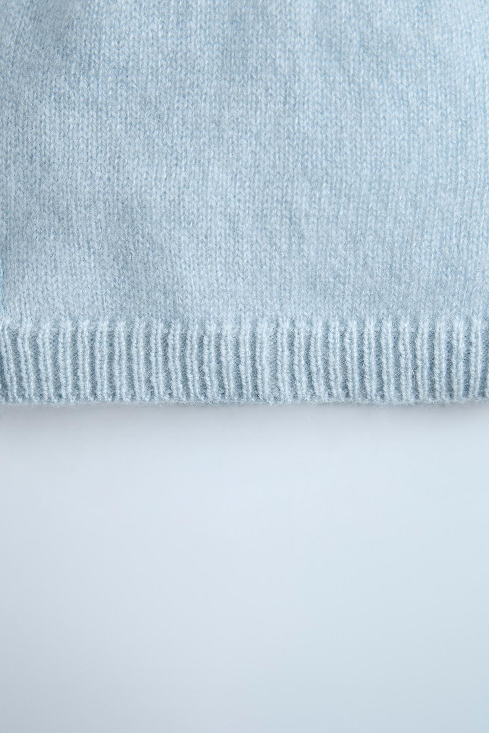 ZARA ШАПОЧКА Из 100% КАШЕМИРА, ГОЛУБОЙ