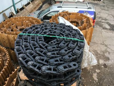 Цепь гусеничная EC210BLC, SOLAR 225LC-V,HMK 220LC LR, R210LC-7A, 225C LC, PC200LC-7 49 зв VEMATRACK Голландия