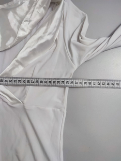 Джемпер с атласным воротником 42 размер