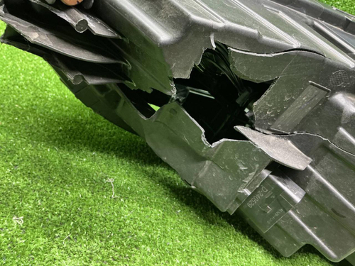 Битая Фара правая Chery Tiggo 8 Pro Max 22-нв LED