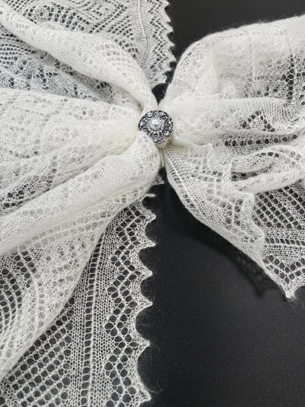 Оренбургский пуховый платок-паутинка А80-01 белый отбеленный