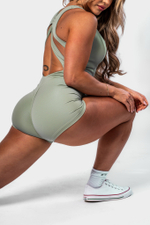 Комбинезон Body-Enhancing Workout Jumpsuit STRONG BEAUTY 427 Зеленый