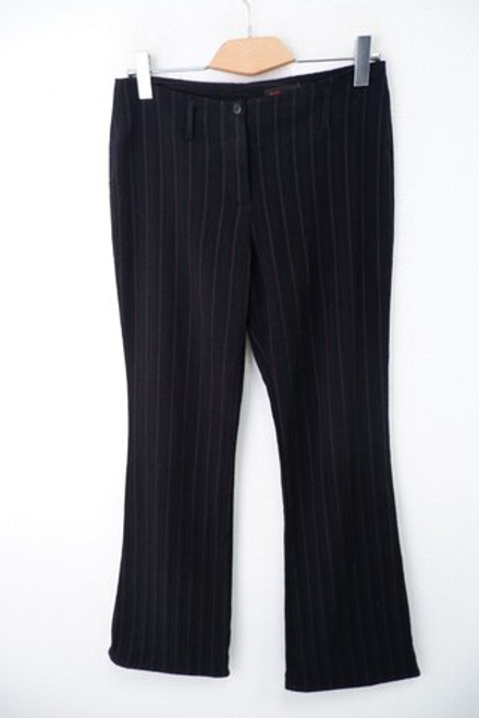 Брюки темные в полоску 46-48 размер