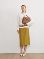 БАЗОВЫЙ ТОНКИЙ РЕМЕНЬ С ТРЕУГОЛЬНОЙ ПРЯЖКОЙ ЗАМША КАПУЧИНО