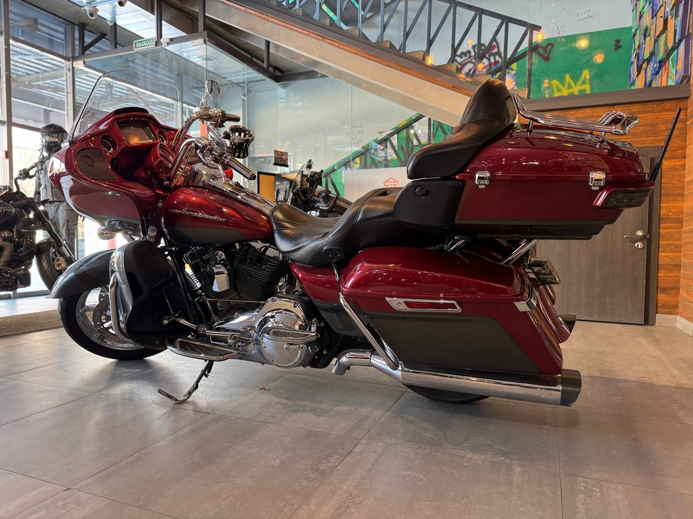 Harley-Davidson CVO Road Glide 2016