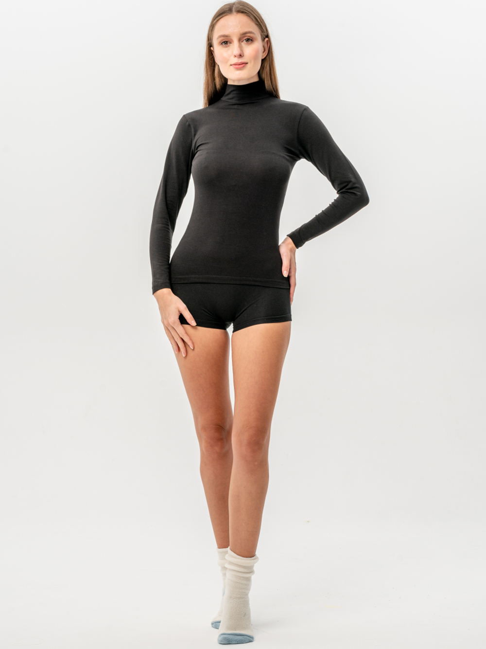 Лонгслив женский черный