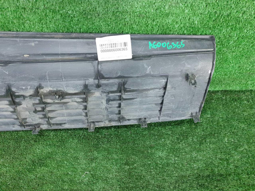 Накладка заднего бампера Toyota Land Cruiser 200 (2007-2021)