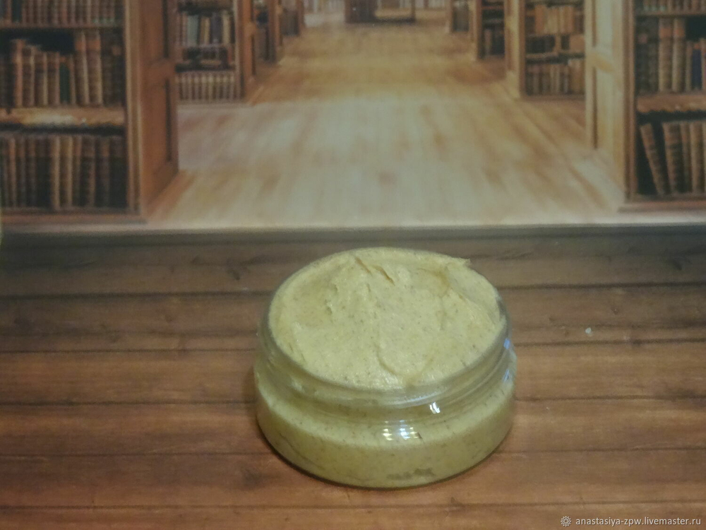 Мягкий скраб для лица с грецким орехом