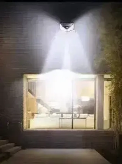 Прожектор светодиодный с датчиком движения