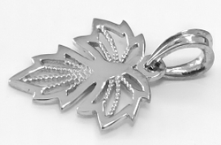 Ювелирная подвеска из серебра