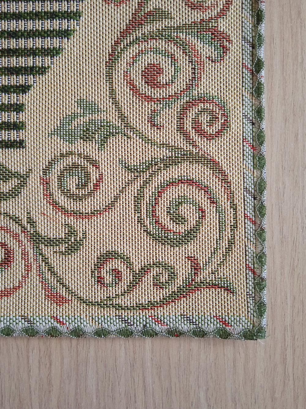 Гобеленовая столешница Плетистая роза 32х89