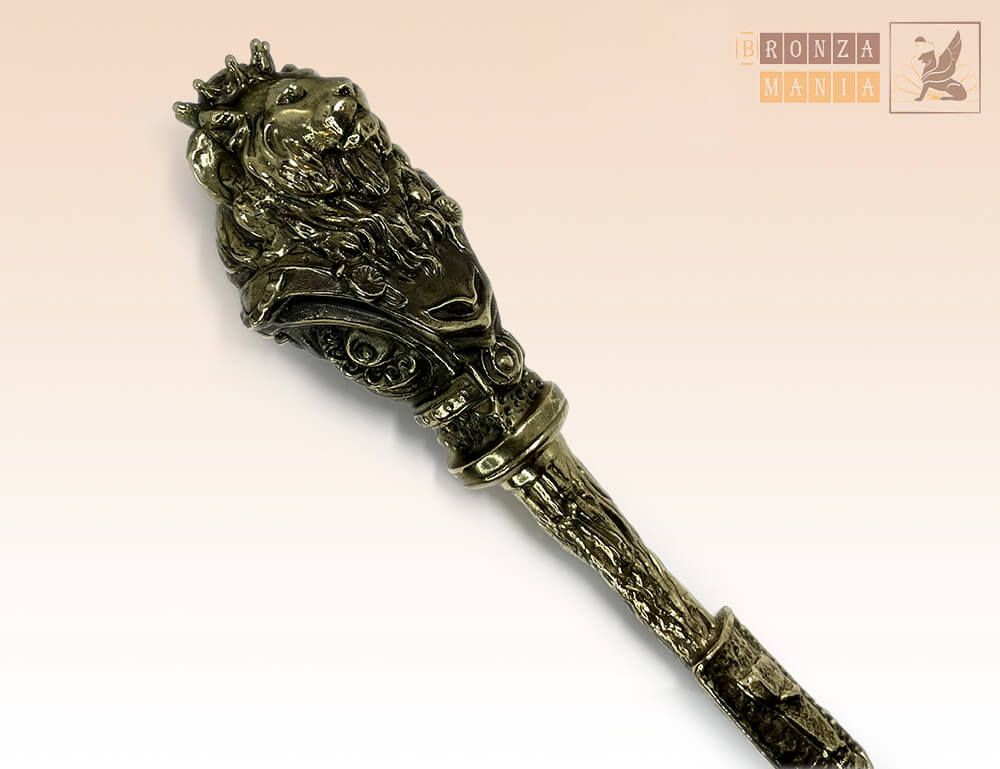 ложка для обуви Лев с держателем