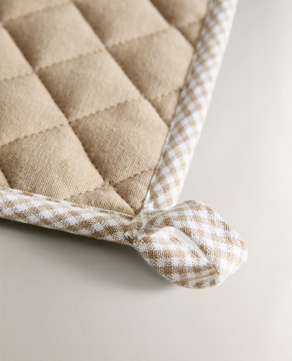 ZARA HOME ПРИХВАТКА ИЗ ХЛОПКА, СЕРОВАТО-КОРИЧНЕВЫЙ