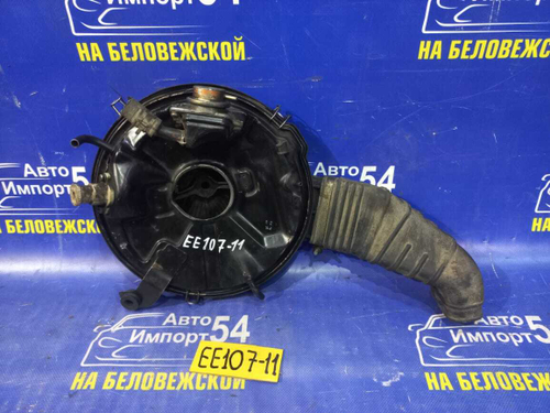 Корпус воздушного фильтра TOYOTA COROLLA 1993