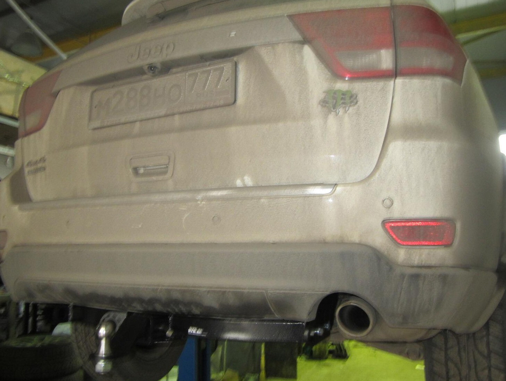 Фаркоп Бизон на Jeep Grand Cherokee FA 0977-E (WK2, с 2010 г.в. (исключая SRT8)) (паспорт и сертификат в комплекте)(без электрики)