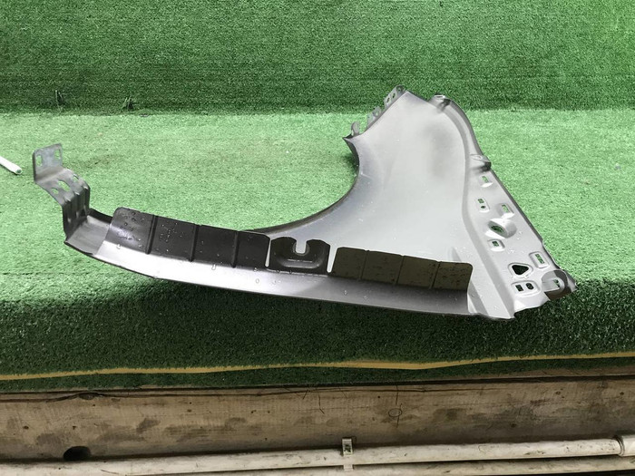 Крыло переднее правое Range Rover Evoque 2 (18-нв)