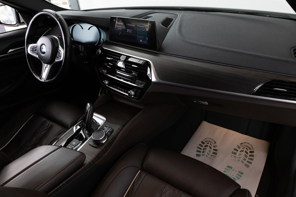 BMW 5-Series, 2018 год