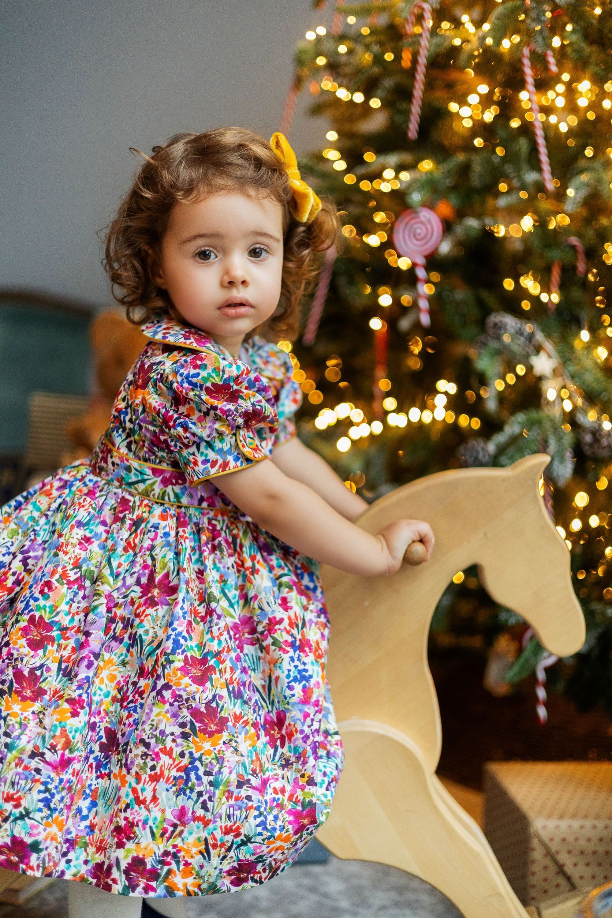 Шарлотта Яркий букет