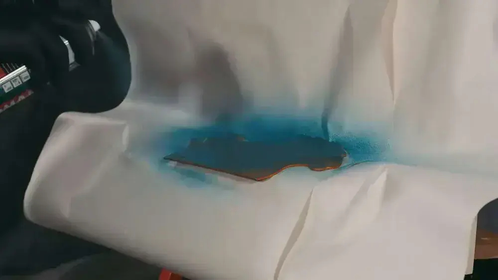 Аэрозольная краска DONEWELL "Эмаль по ржавчине молотковая в баллончике", Глянцевая, 0.52 л, Серебристо-черная