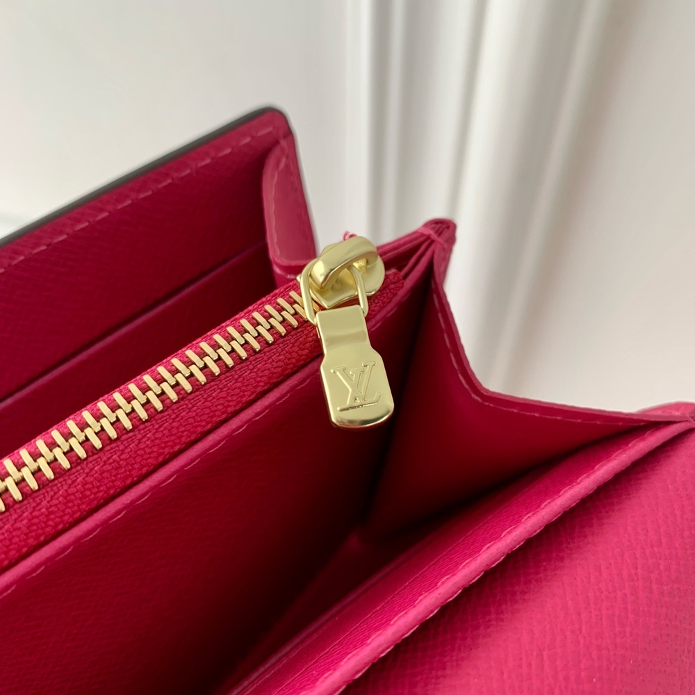 Louis Vuitton Sarah Wallet