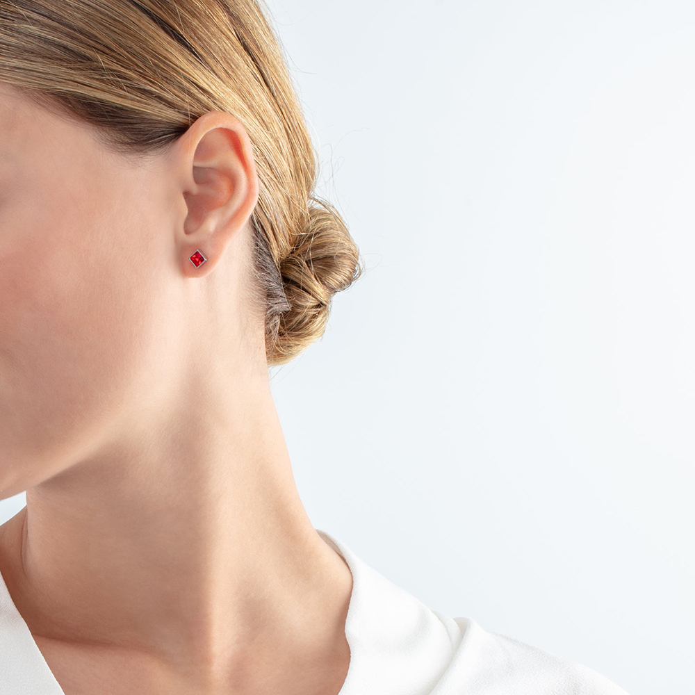 Серьги-пусеты Coeur de Lion Red-Silver 0501/21-0317