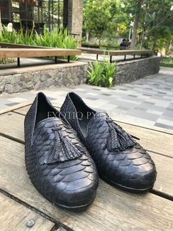 Лоферы из кожи питона SH-141