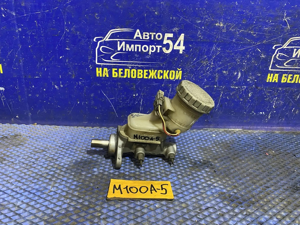 Главный тормозной цилиндр TOYOTA DUET 1998-2000