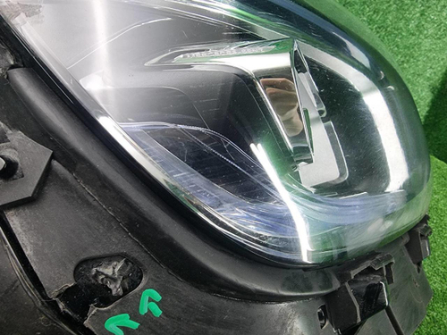Фара правая Mercedes GLB X247 (2019-2023) LED