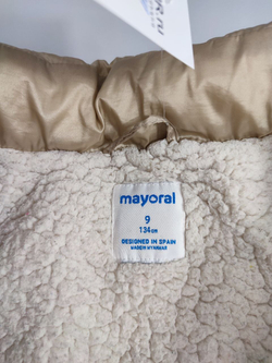 Куртка Mayoral модная на 9 лет