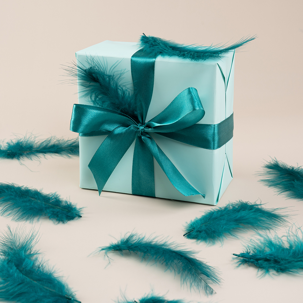 Перья изумруд 12-15 см, 30 шт ВВ