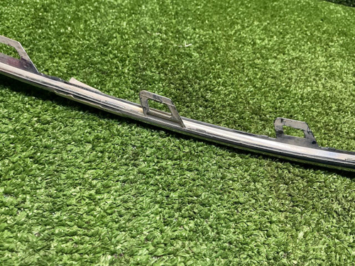 Молдинг перед. бампера Mercedes GLE V167 18-24 AMG