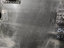 Юбка заднего бампера Hongqi HS3 1 23-нв Б/У Оригинал 2804113HT01