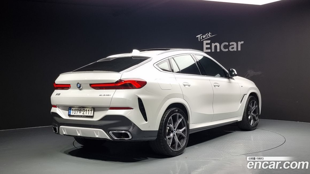BMW X6 (G06) xDrive40i M Sports (09.2021)