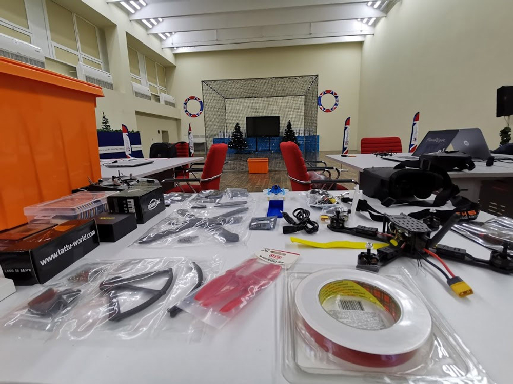 Образовательный конструктор квадрокоптера EDU.ARD Стандарт