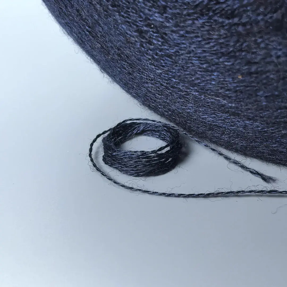 Бобинная пряжа Soft Dream (Blu)