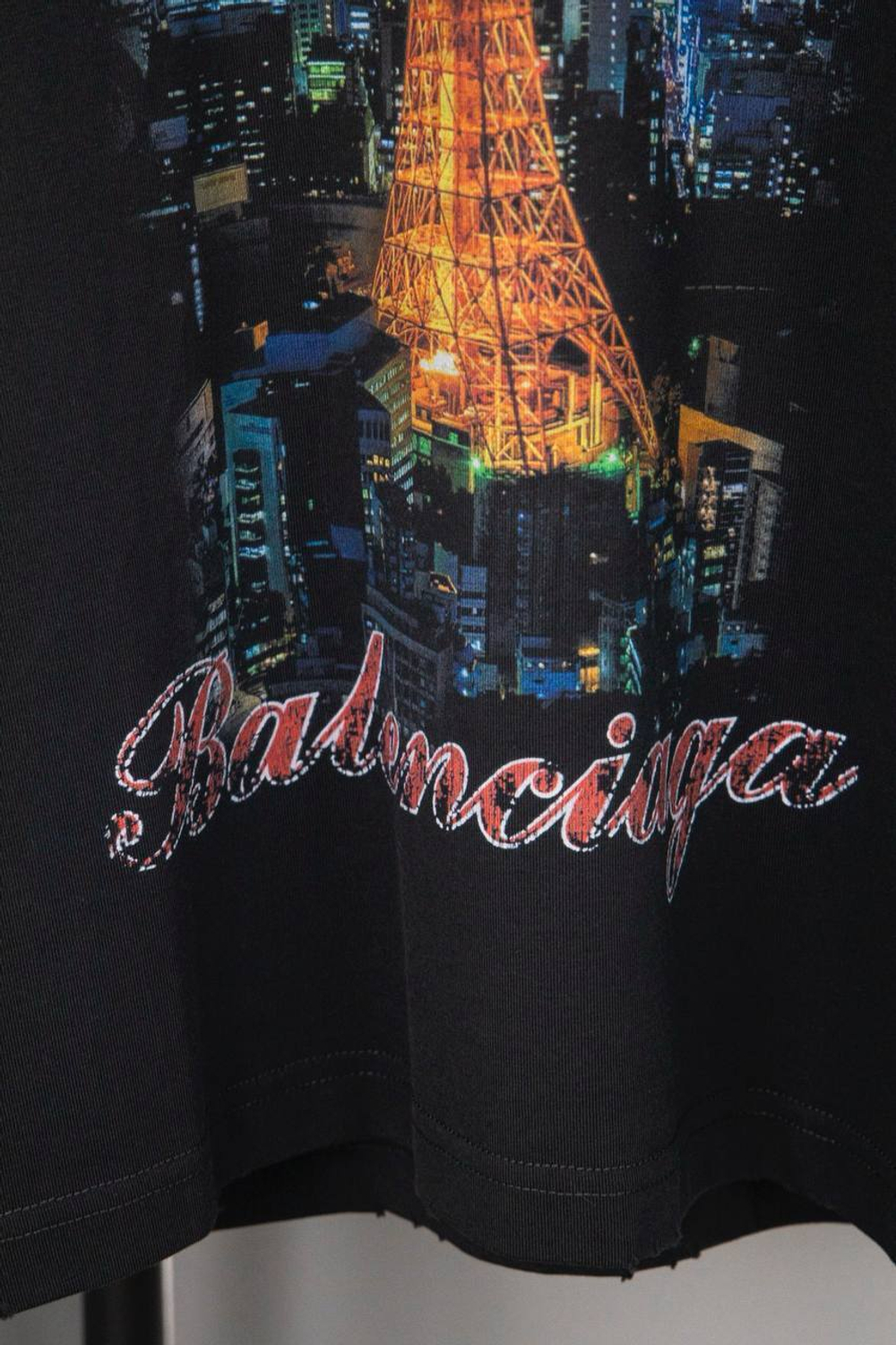 Футболка Balenciaga