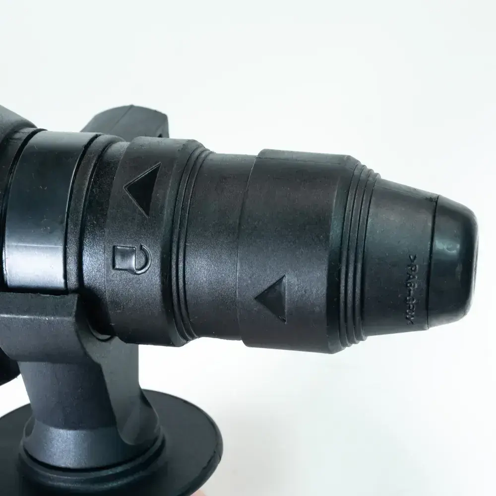 Bosch Перфоратор 801 Вт, 0 акк.