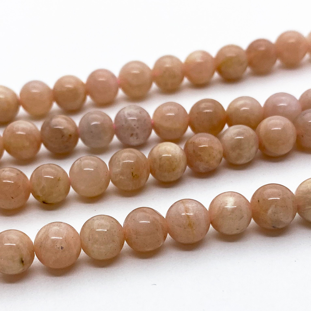 Бусины Солнечный камень, диаметр 6,5-6,4 мм, цена за 29-30 шт (1/2 нити)