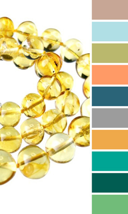 Бусы из крупного прозрачного янтаря