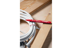 Перманентный маркер ЗУБР МП-100 красный, 1 мм заостренный 06320-3