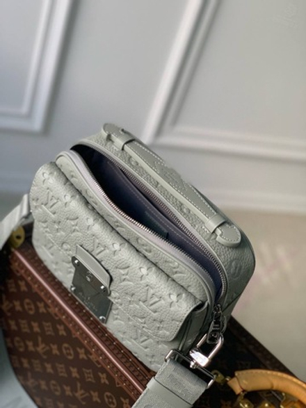 Сумка через плечо Louis Vuitton S-Lock