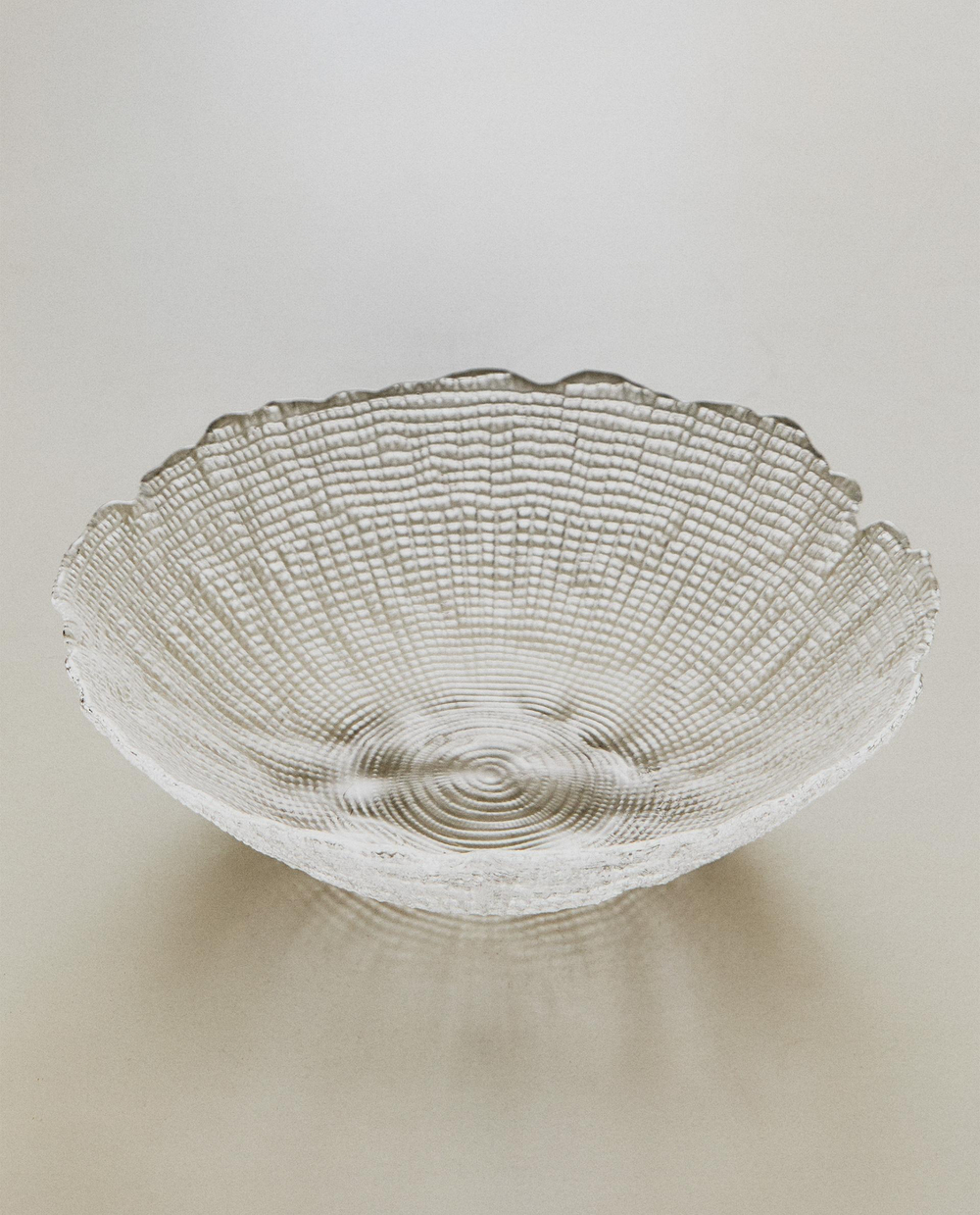 Zara Home блюдо сервировочное из стекла, цвет прозрачный, 27.5 см