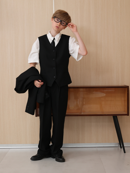 Жилет классический черного цвета unisex