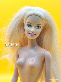 Кукла Барби винтаж Barbie Loves Bugs Bunny 2003. 033535